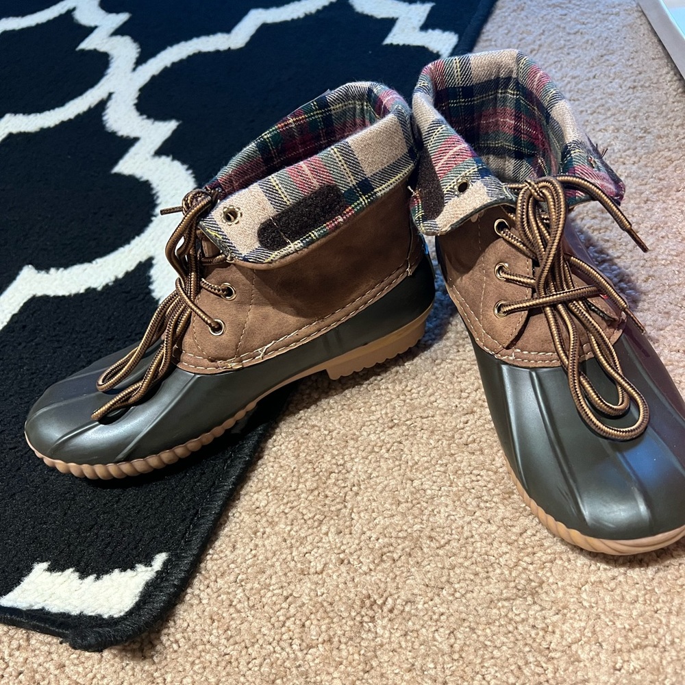 Duck boots.